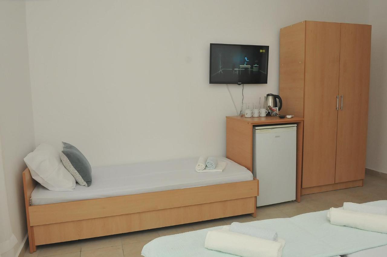 Guest House Markovic Будва Екстер'єр фото