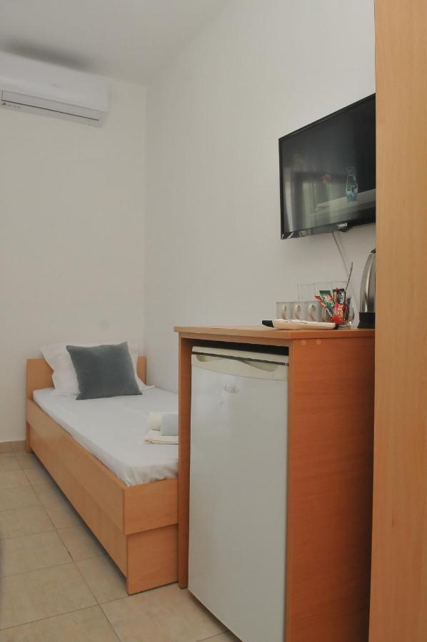 Guest House Markovic Будва Екстер'єр фото